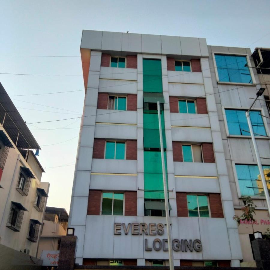 Hotel Everest Lodging Navi Mumbai Zewnętrze zdjęcie