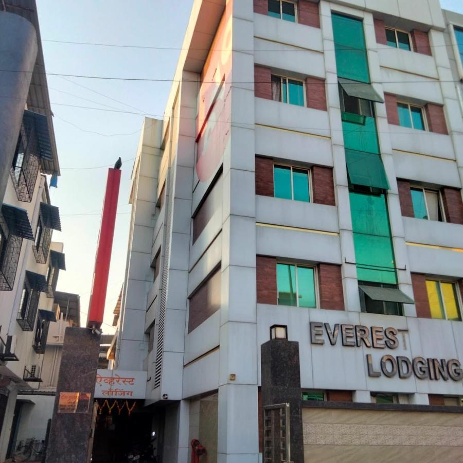 Hotel Everest Lodging Navi Mumbai Zewnętrze zdjęcie