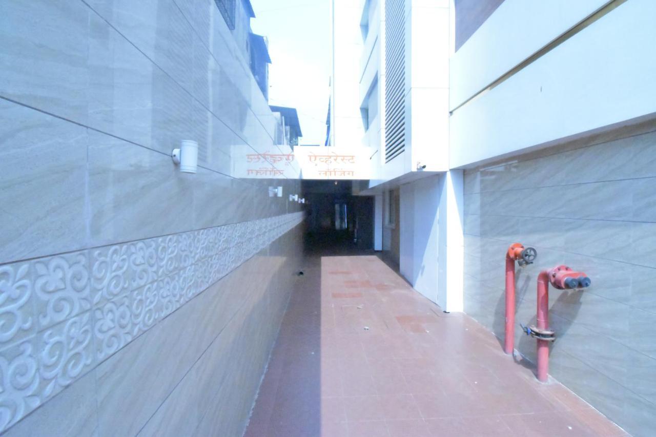 Hotel Everest Lodging Navi Mumbai Zewnętrze zdjęcie